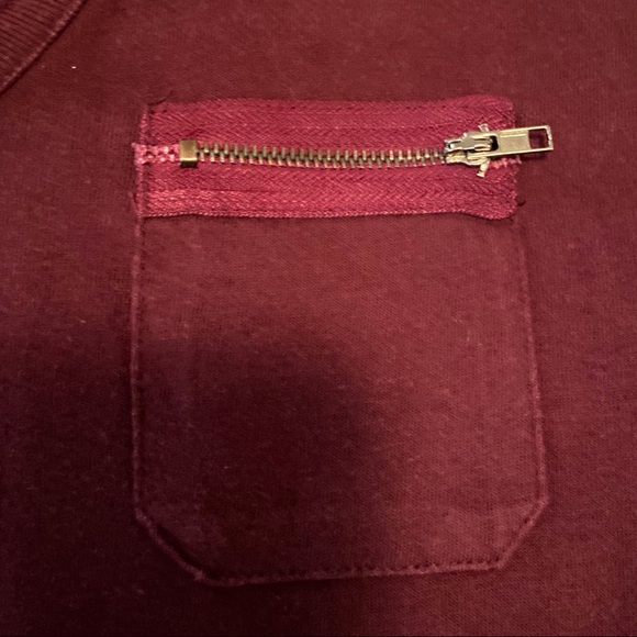 Express T-Shirt - Picture 4 of 6